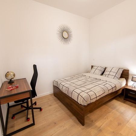 Kasa Loft Centre 2 - Wifi Et Tv - Confortable Et Stationnement Gratuit A Proximite แซงต์-เอเตียน ภายนอก รูปภาพ