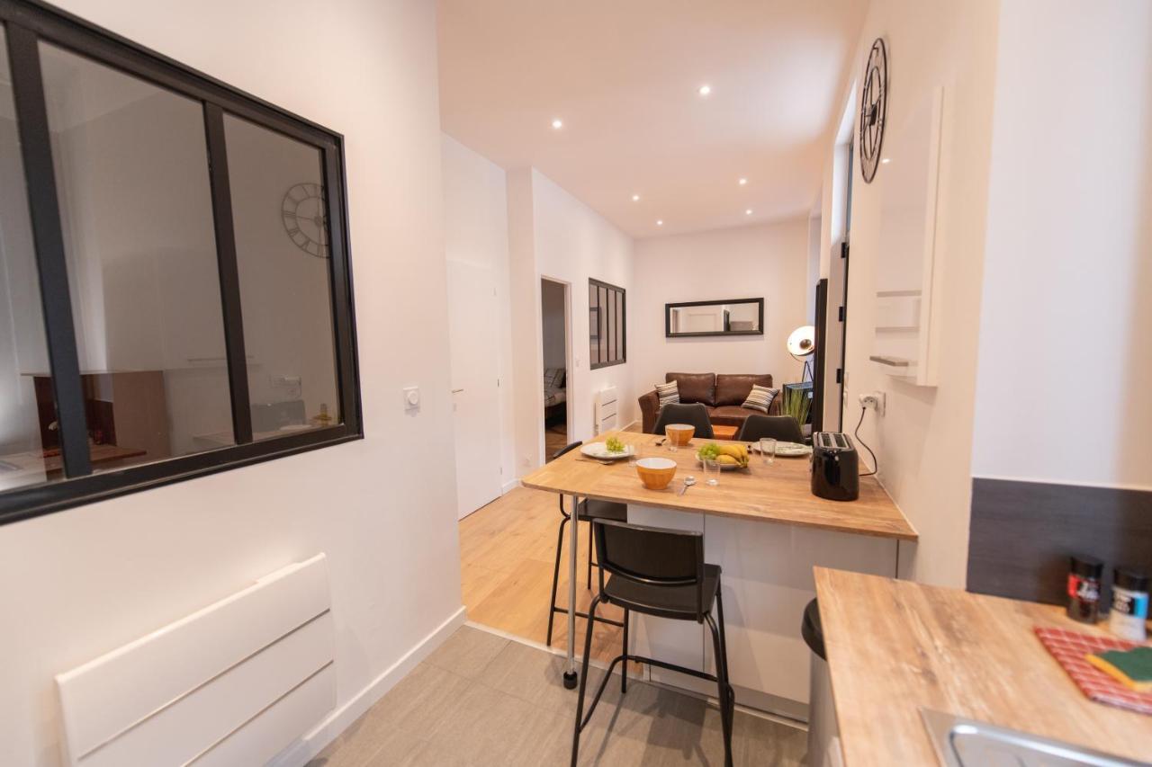 Kasa Loft Centre 2 - Wifi Et Tv - Confortable Et Stationnement Gratuit A Proximite แซงต์-เอเตียน ภายนอก รูปภาพ