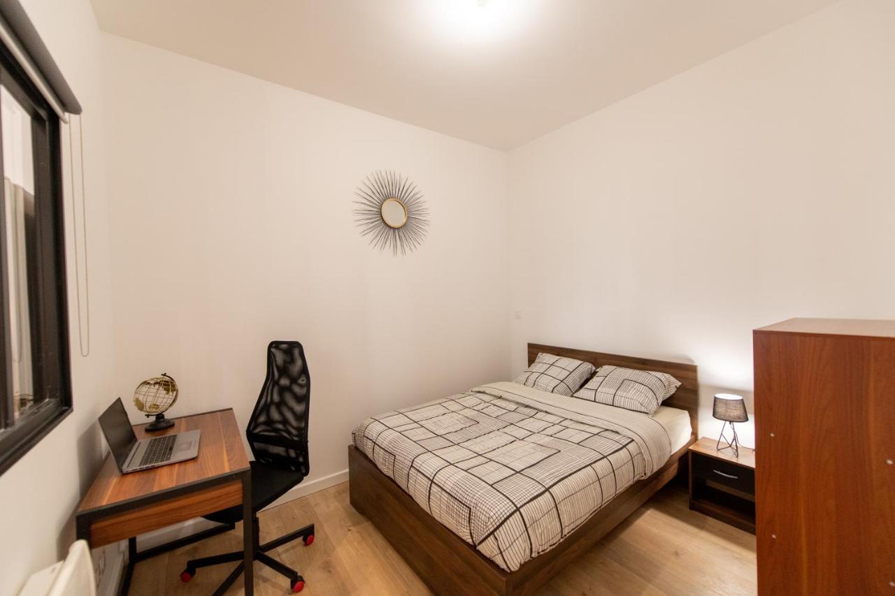 Kasa Loft Centre 2 - Wifi Et Tv - Confortable Et Stationnement Gratuit A Proximite แซงต์-เอเตียน ภายนอก รูปภาพ